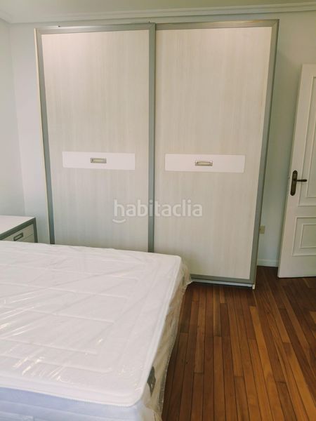 Foto 52b1c79d-5a2d-4588-980e-8885186c7ddd. Rent flat with heating in Centro Ourense