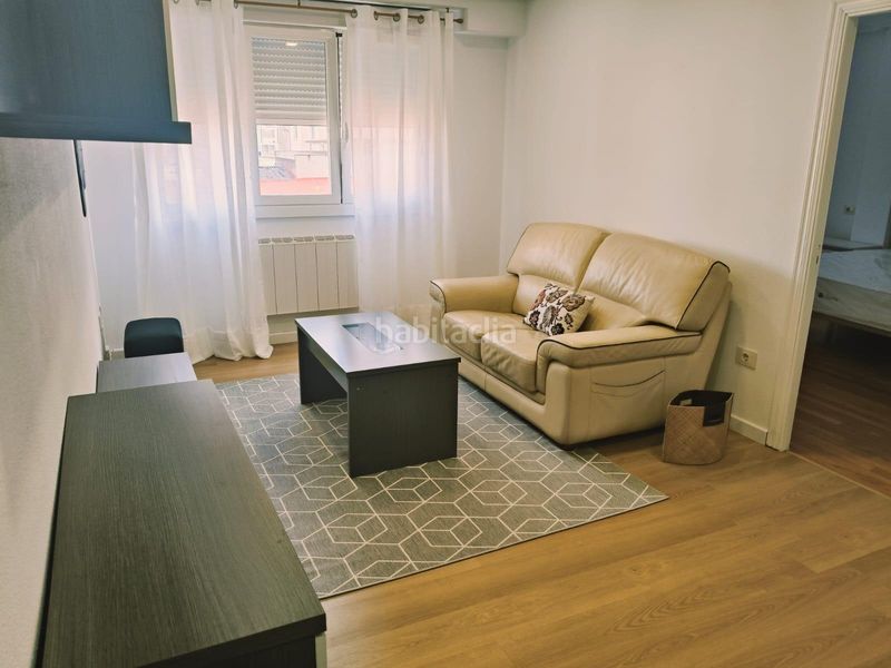 Foto 550f8c74-3cd6-43c6-bb89-35c769d1bee5. Rent flat with heating in Centro Ourense