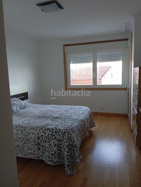 Foto c0ab3129-50ea-47b4-848b-70d22f630b13. Rent flat in Vilanova de Arousa