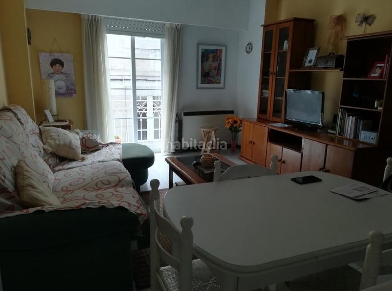 Foto e8a273cb-d46f-4fbe-b751-9c30b8c413fe. Rent flat with heating in Casco Viejo Ourense