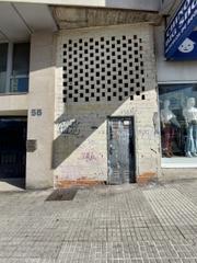 Local commercial à Monelos 55-57. Bajo comercial en monelos