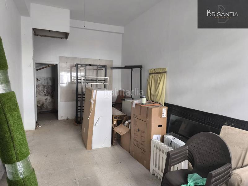 Foto 4e116bda-e3ec-4d87-868f-2fc134b2192d. Local comercial bajo en venta en Los Castros - Castrillón Coruña (A)