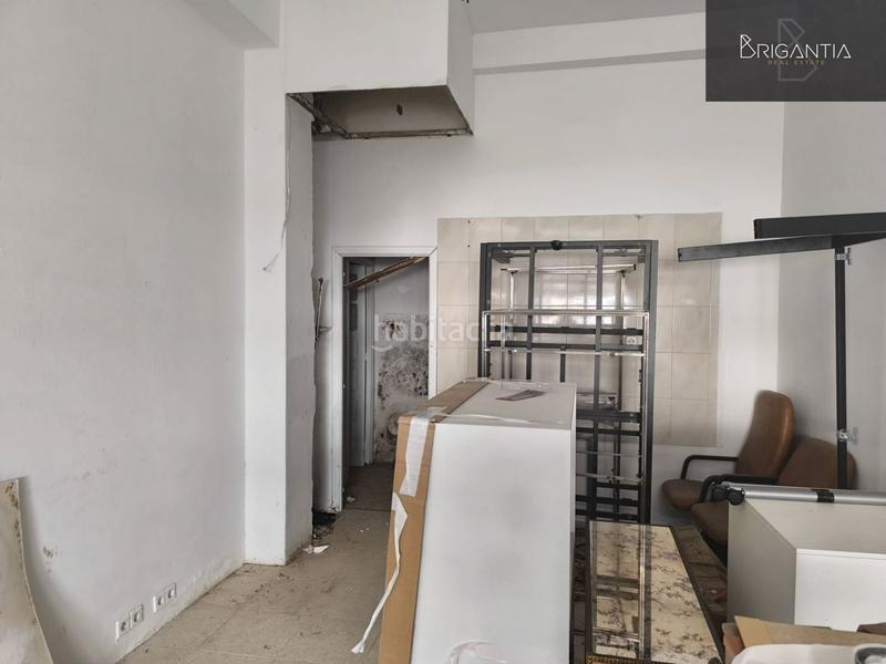 Foto f752c588-2401-4230-891a-0913056a9f7f. Local comercial bajo en venta en Los Castros - Castrillón Coruña (A)