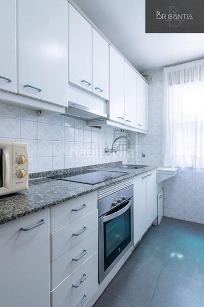 Foto 9df966a1-55c6-4742-8fff-eed6491a2a60. Appartement dans Cuatro Caminos - Plaza de la Cubela Coruña (A)