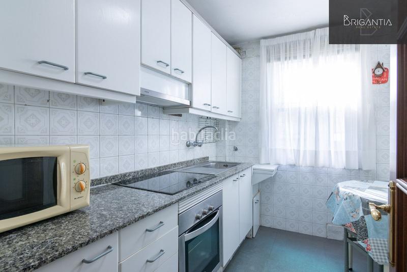 Foto b7bc04e1-95ff-4152-bd99-77fcf14a157f. Appartement dans Cuatro Caminos - Plaza de la Cubela Coruña (A)