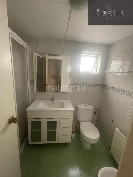 Foto 4f8ff7d0-cff0-403b-b891-85004aa325a6. Location appartement avec chauffage dans Someso - Matogrande Coruña (A)
