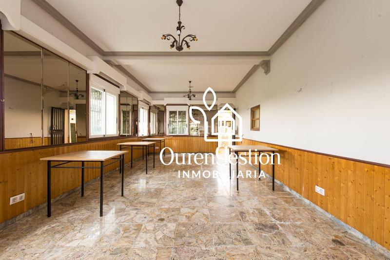 Foto 7eb3f127-3c1c-40fe-8634-6a3c4b607f17. Local comercial parrillada en As Lagoas Ourense