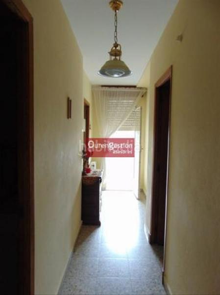 Foto 8ea75a73-7ec3-4620-810a-941a37c50344. Alquiler piso  cuatro dormitorios proximo Universidad en Ourense