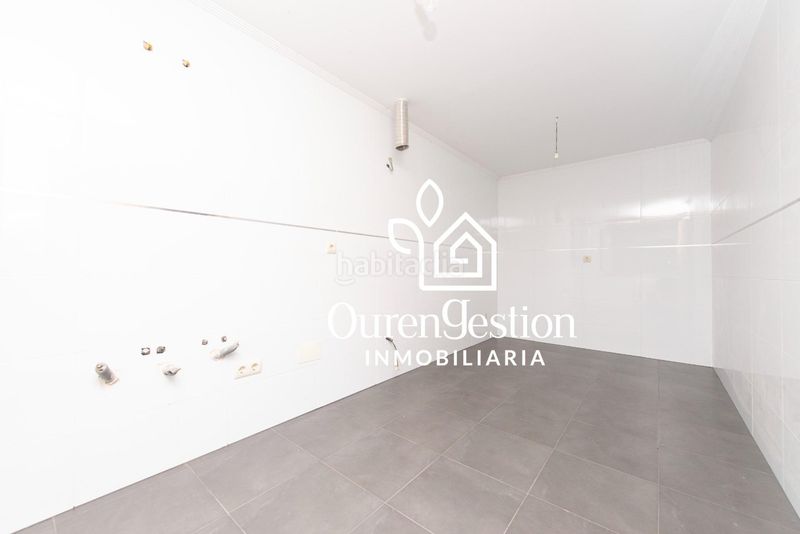 Foto 3c9b76c6-06cd-4534-a75f-41f196b73c30. Xalet amb calefacció aparcament a Barbadás