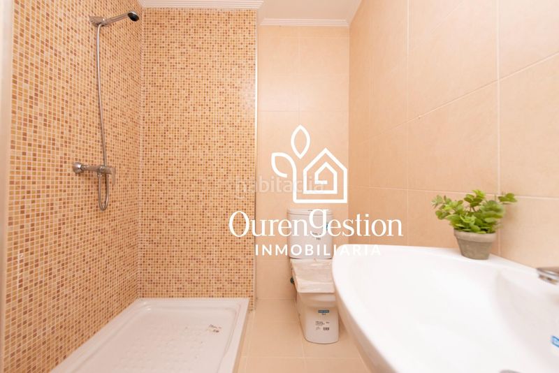 Foto db112754-5f7d-4077-a181-0d03e7fdb8e2. Xalet amb calefacció aparcament a Barbadás