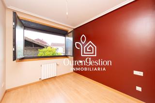 Casa adossada a Barbadás. Chalet obra nueva en a valenza