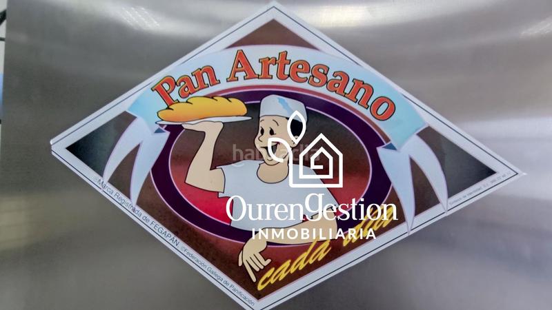 Foto a5b2b78a-5428-4035-8765-46217b73563a. Local comercial bajo acondicionado y con salida de humos en Ourense