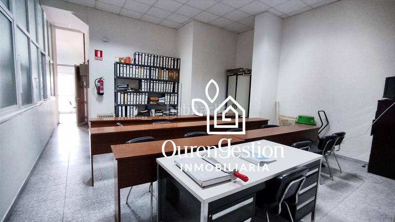 Foto 9be30da5-d934-4d38-a55f-83942b3ba7e1. Local comercial local acondicionado y con salida de humos en Ourense