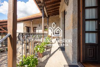 Casale  Aldea abaixo. Propiedad histórica de piedra con piscina interior y licencias