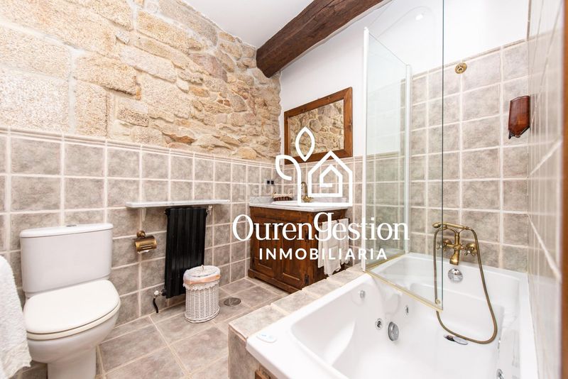 Foto 192a51cd-01f2-4d7b-b04b-0604e8672e8a. Masia amb aparcament piscina a Baltar