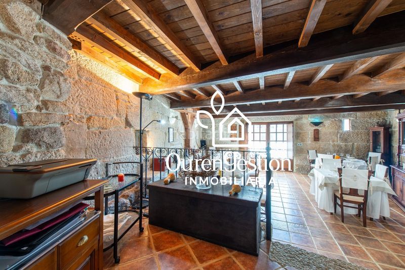 Foto 59189e80-8fcc-483c-802e-076d7880628f. Masia amb aparcament piscina a Baltar