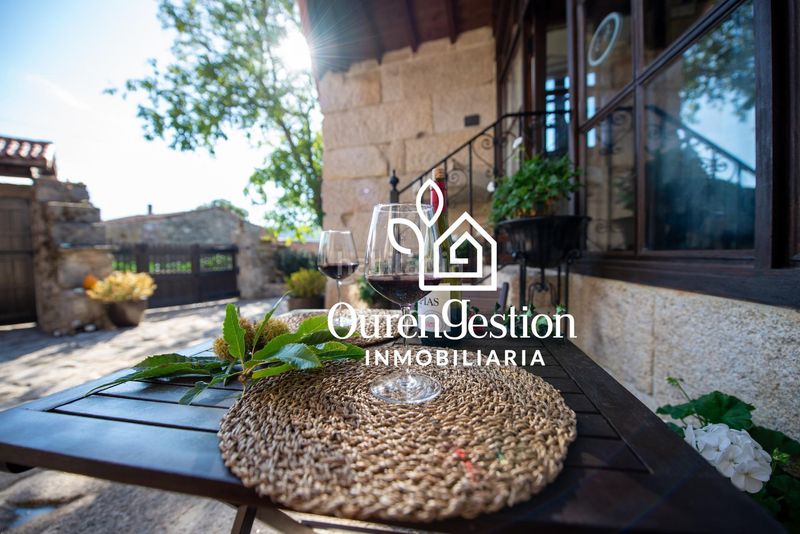 Foto 7ffc84dd-bd51-4975-b082-89d4b7837792. Masia amb aparcament piscina a Baltar