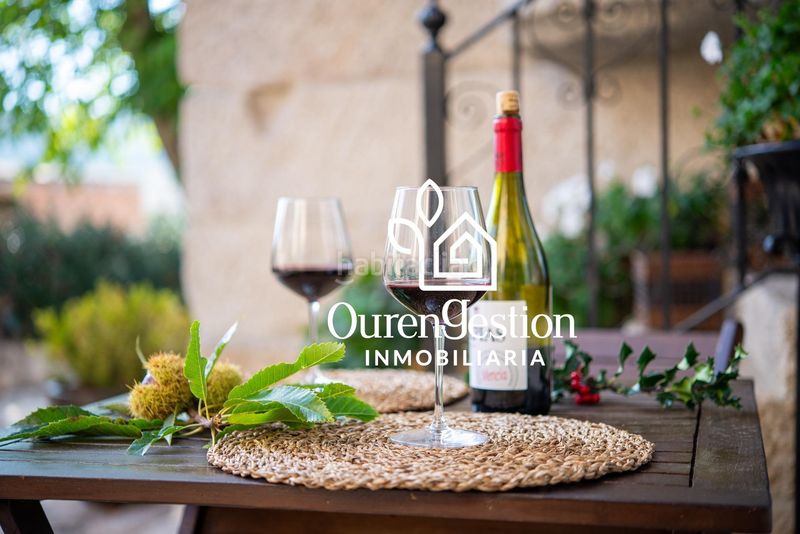 Foto a8292a4b-2425-4b2f-b41d-c3f45219a3aa. Masia amb aparcament piscina a Baltar