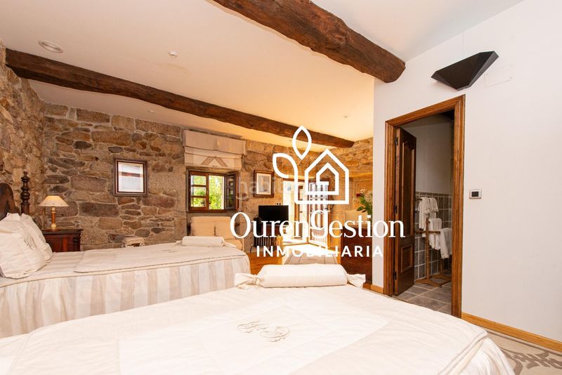 Foto b92048e2-4501-4e51-9013-df952dae04b1. Masia amb aparcament piscina a Baltar