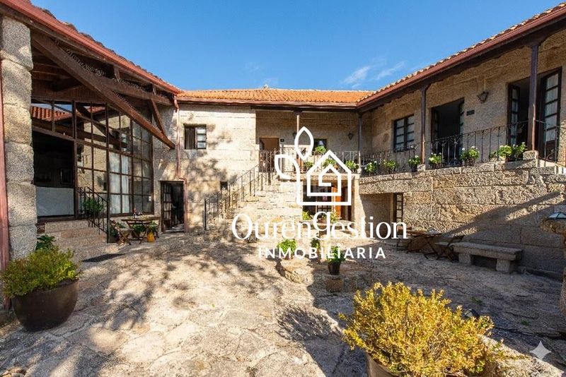 Foto f66c5bf5-eeb5-4bce-adaf-1351760867a6. Masia amb aparcament piscina a Baltar