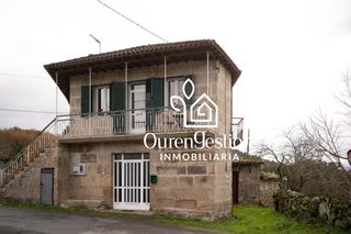 Casale in Pereiro de Aguiar (O). Casa de piedra con encanto rehabilitada en a derrasa, a 10 min d