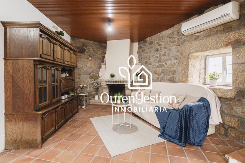 Foto e0dfef18-ebf1-4d2a-8fd7-20f087173e6b. Masia a Pereiro de Aguiar (O)