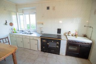 Country house in Barrio novas-san xusto cabarcos 16. Casa de piedra con extensa finca