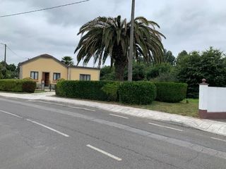 Terreny residencial a Carretera fixo. Solar edificable a pocos minutos de santago de compostela