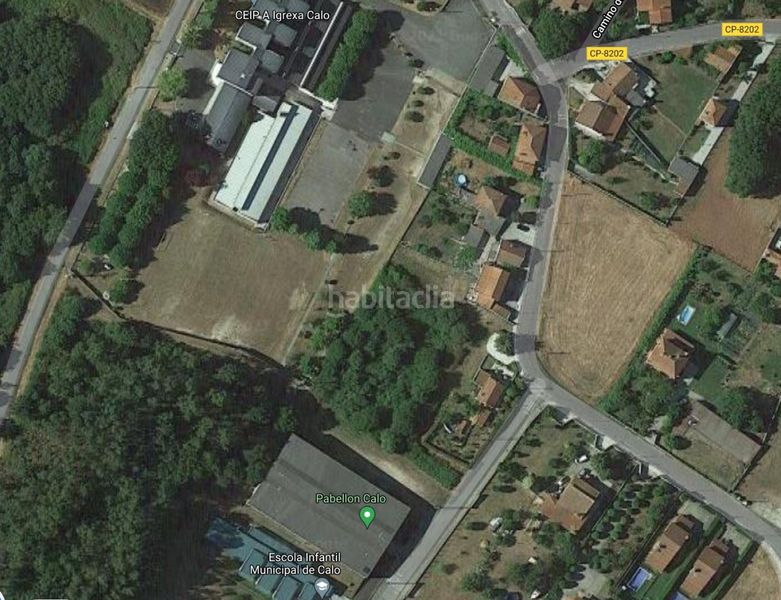 Foto 4445bf8f-570e-465d-bea7-1a791ef0c1ff. Terreno residencial en carretera fixo solar edificable a pocos minutos de santago de compostela en Teo