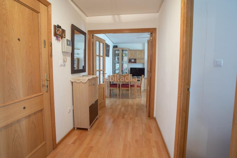 Foto d5a80961-3d4a-4cf9-9bce-8899367f6ccd. Duplex in avenida siera 65 in Lobios