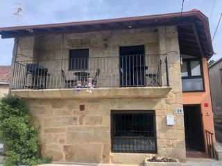 Maison à Lugar pousada 39. Casa rural reformada en maside