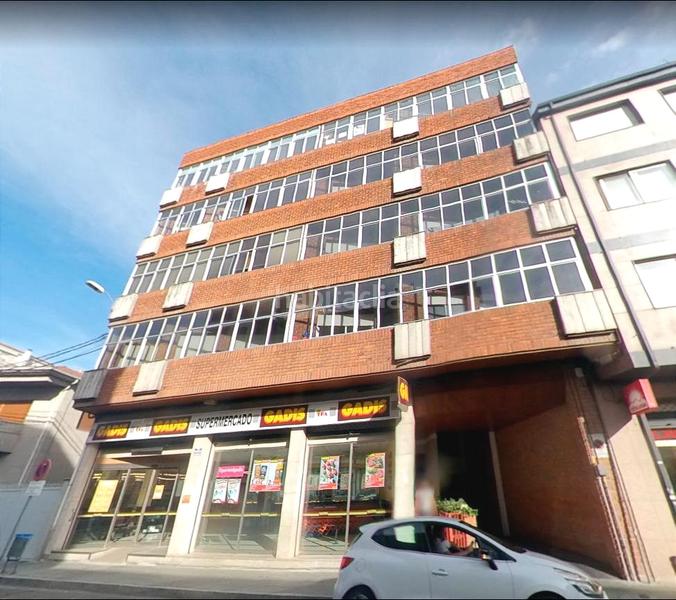Foto b3837393-3cf3-49e2-93ca-cf54c4cdb141. Piso en rúa do dous de maio 43 piso a la venta en el centro en Xinzo de Limia