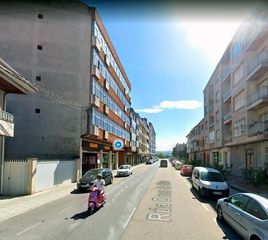 Etagenwohnung en R�a do dous de maio 43. Piso a la venta en el centro de xinzo de limia