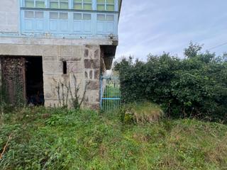 Masia a Cimadevila-trasalva. Casa rural con terreno a 15 minutos de ourense