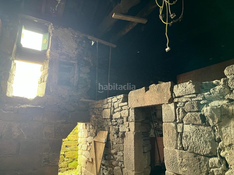 Foto 3c8310ac-c1d5-402a-82e2-2996d6ac893b. Casa a maior 13 a Gudiña (A)