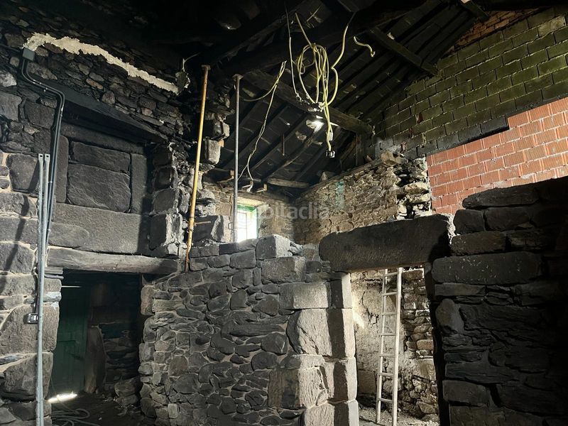 Foto 62017a0e-5bd6-4144-bfbf-a6894e192b5e. Casa a maior 13 a Gudiña (A)