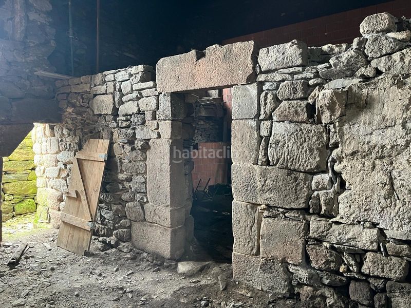 Foto c5376ba6-3ad3-44f4-b4ad-06b499b5f221. Casa a maior 13 a Gudiña (A)