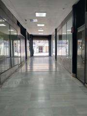 Location Local commercial  Calle calle de ervedelo. Local en alquiler en galerias o couto