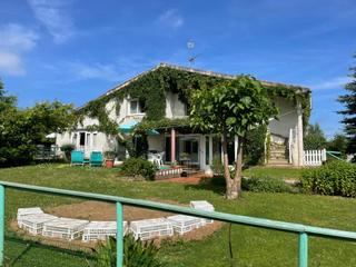 Chalet en San paio 4. Chalet con 9.000 m2 de terreno a 10 minutos de ourense