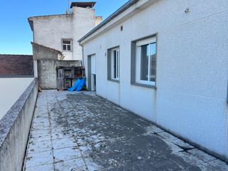 Pis a Calle diputacion 19. En venta apartamento en pleno corazon de verin