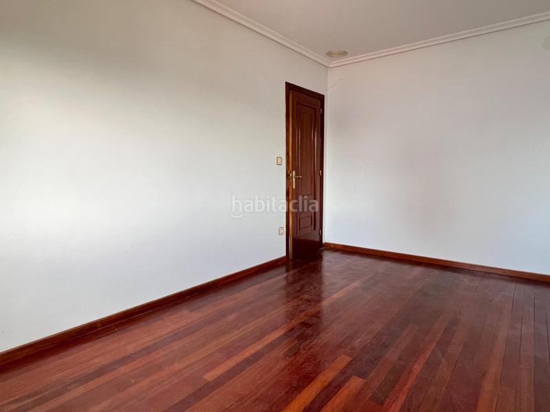 Foto 864f282d-3794-4f9b-91c2-6c2dfed032d0. Piso en calle diputacion 19 en venta apartamento en pleno corazon de verin en Verín