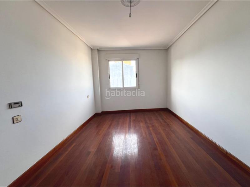 Foto 9b0b20a5-fbfe-4de9-8c57-83c409db984c. Piso en calle diputacion 19 en venta apartamento en pleno corazon de verin en Verín