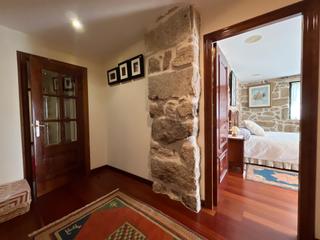 Chalet à Caspiñon-santa marta 29. Amplio chalet con terreno y piscina