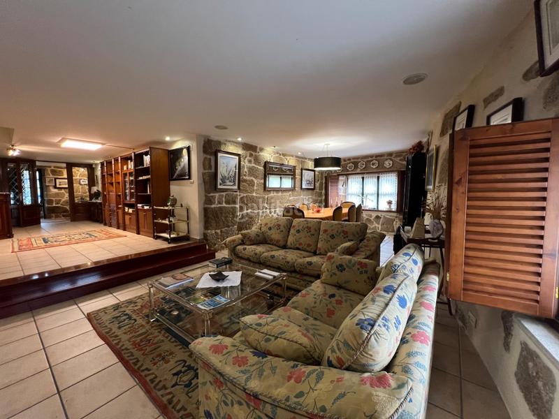 Foto f470d827-9156-41ac-bc78-4e476c7f2d0b. Chalet en caspiñon-santa marta 29 amplio chalet con terreno y piscina en Pereiro de Aguiar (O)