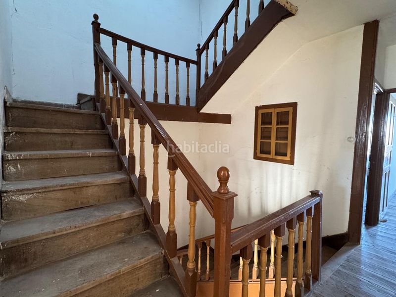 Foto 0c883da7-b658-405d-b3b1-e9c7f585bff8. Edifici a alameda san rosendo 12 a Xunqueira de Ambía