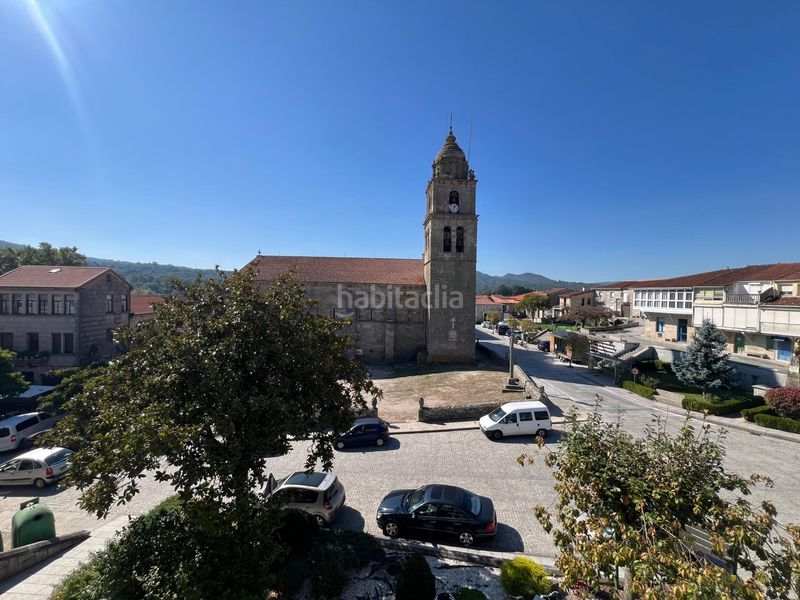 Foto da653df6-88fe-4a47-8935-db8ead9e686b. Edifici a alameda san rosendo 12 a Xunqueira de Ambía
