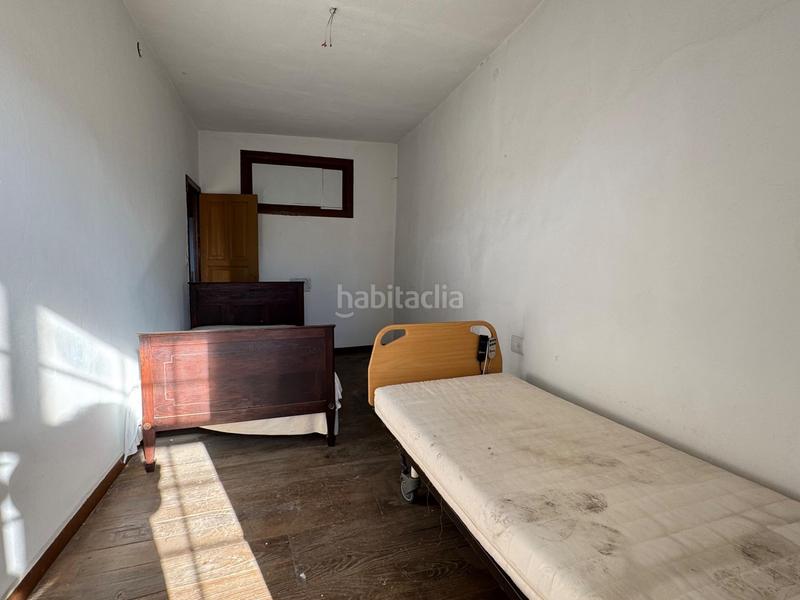 Foto fdc5d8f6-0ced-43a5-bf41-b0692ff80368. Edificio en alameda san rosendo 12 casa unifamiliar ideal para inversores en Xunqueira de Ambía
