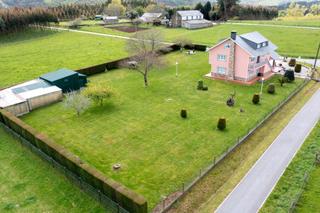 Chalet en Pontes de García Rodríguez (As). Casa con jardín en as pontes