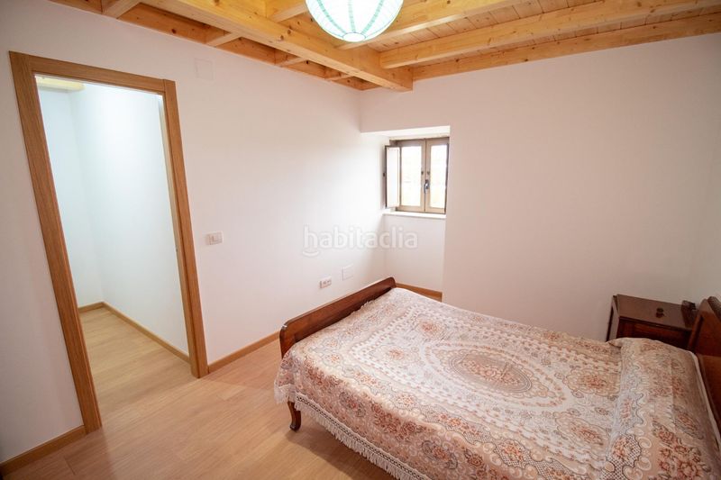 Foto 01e66128-fc83-4231-b9df-9af2873157de. Masia amb aparcament a Vilalba