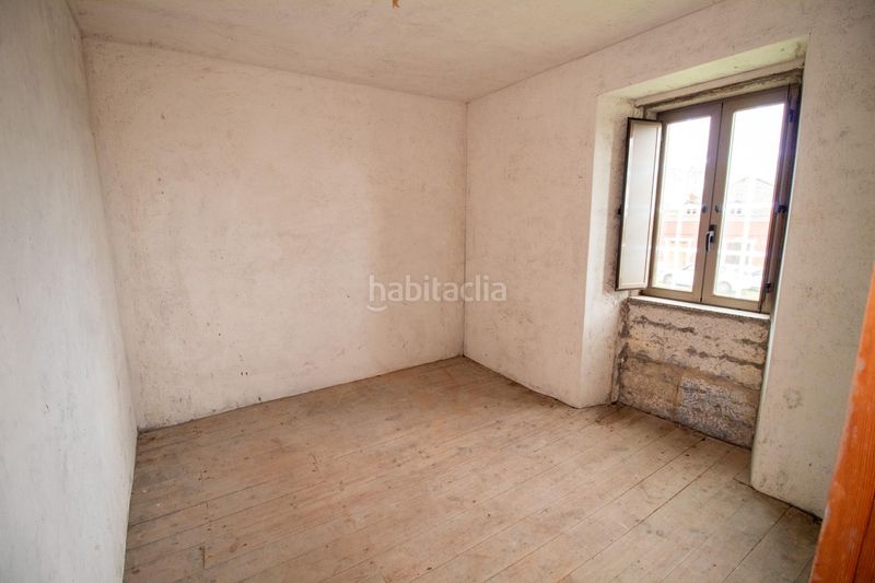 Foto 7b0255f2-0702-4f42-ac55-6981eecbd223. Masia amb aparcament a Vilalba